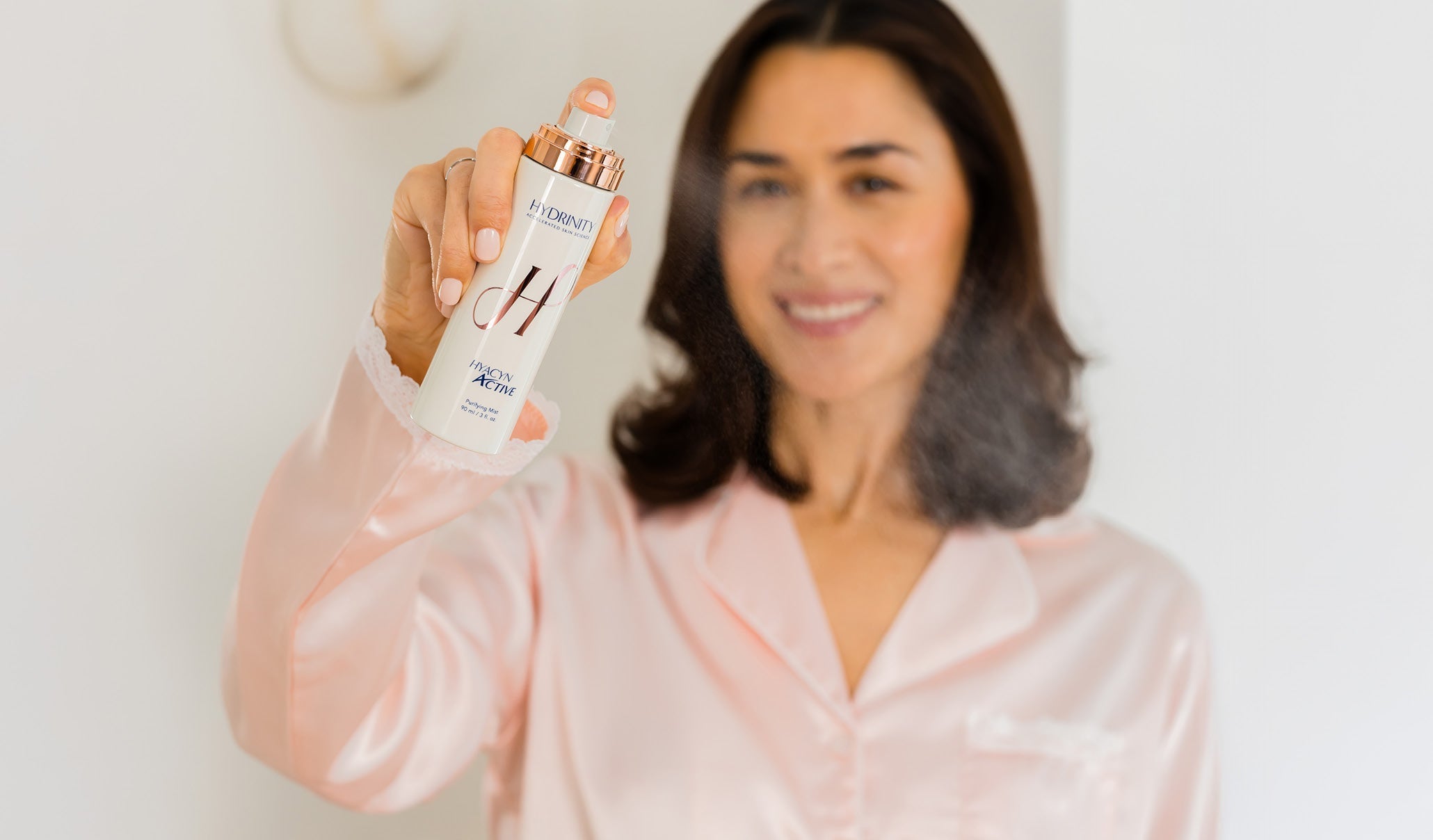 Why You Should Cleanse Before Applying Serum or Moisturizer