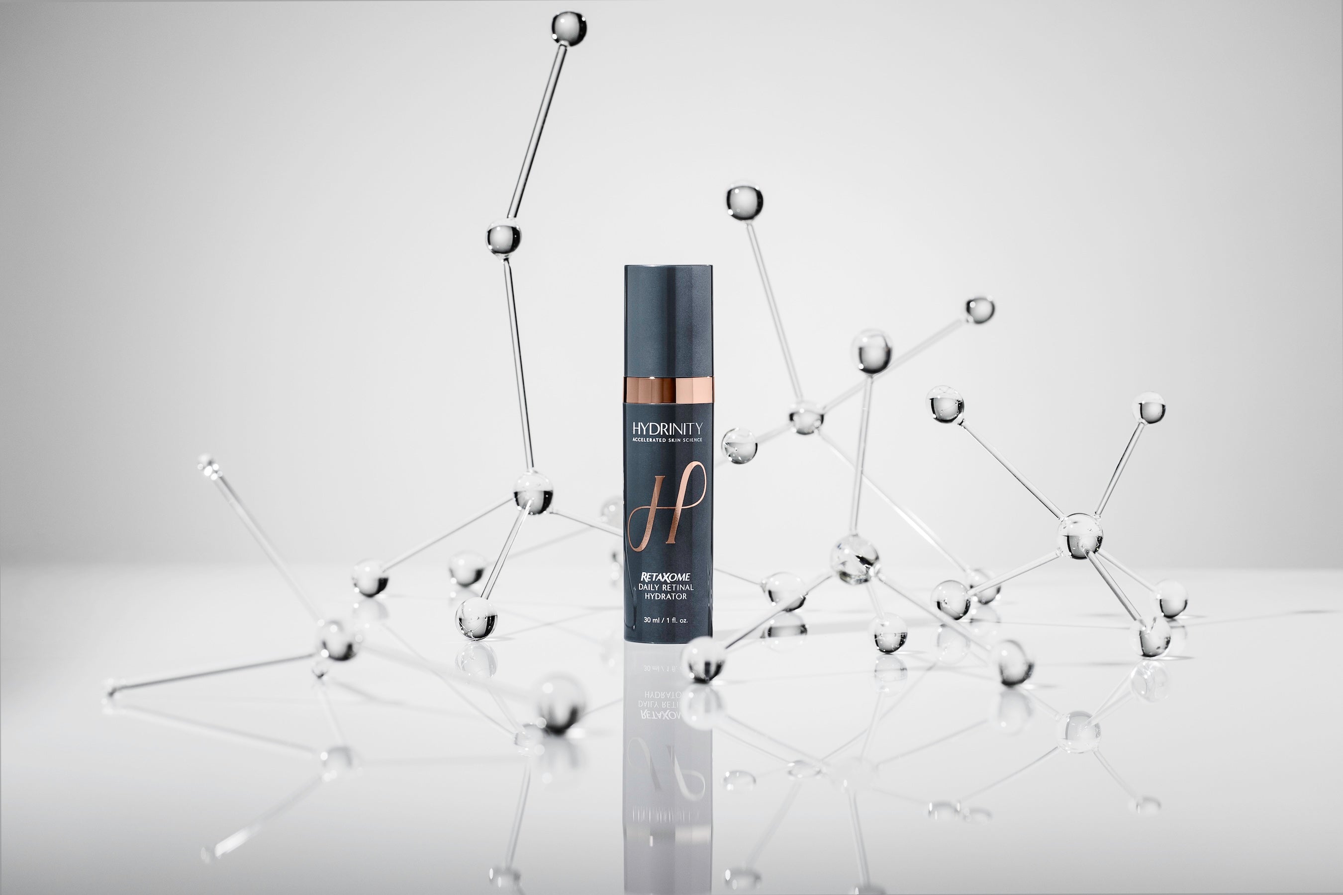 This New Retinal Serum Is Getting High Praise From Top Dermatologists